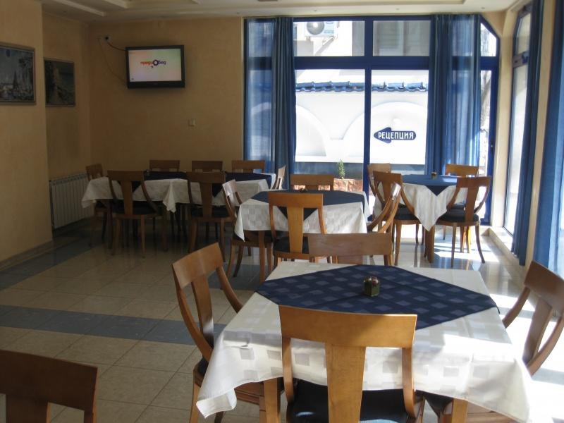 Hotel Astoria Burgas Bagian luar foto